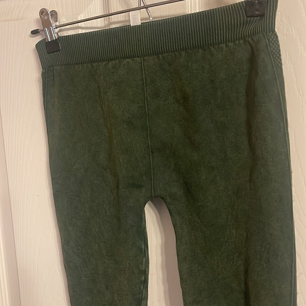 NikiBiki Leggings Small NWOT
